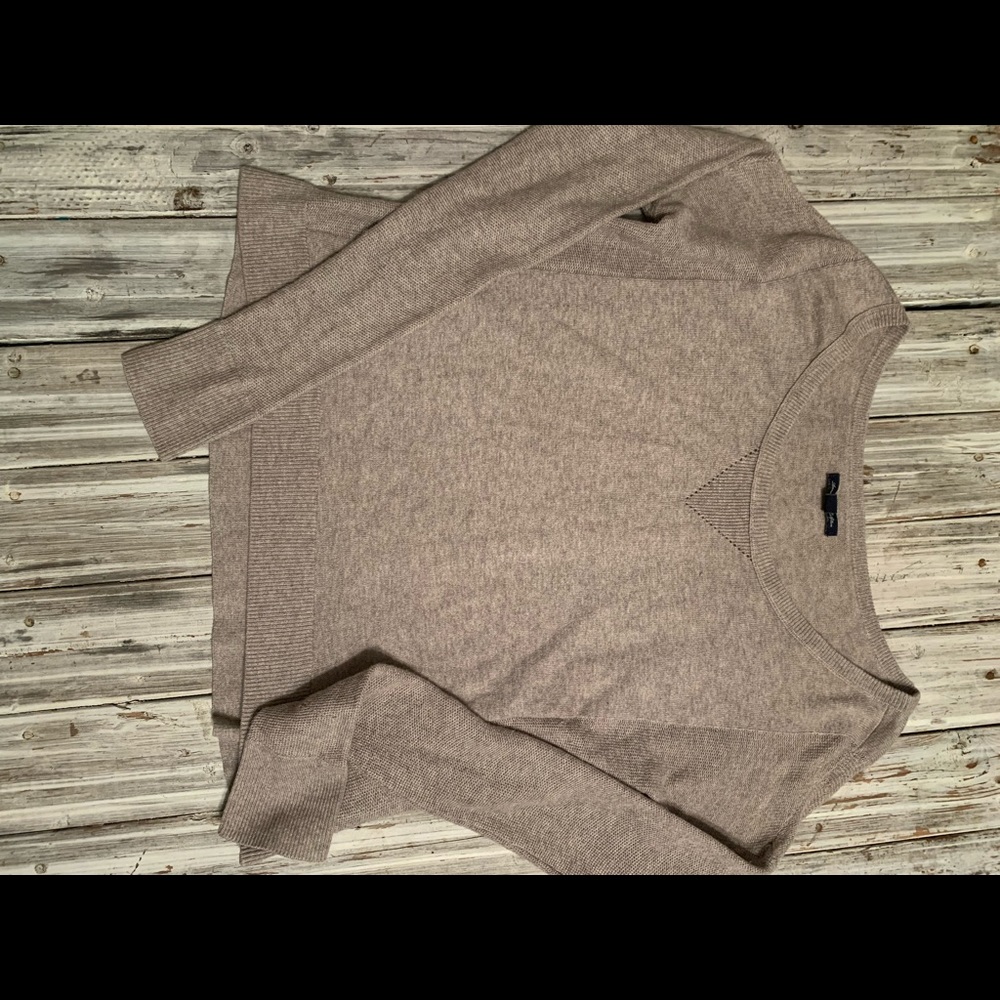 American Eagle 🦅 sweater